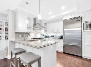 23 Cambridge Way, Weehawken, NJ 07086