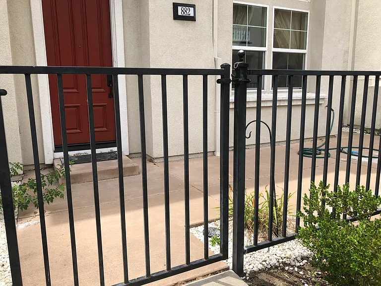 882 Foxworthy Ave — Photo 8