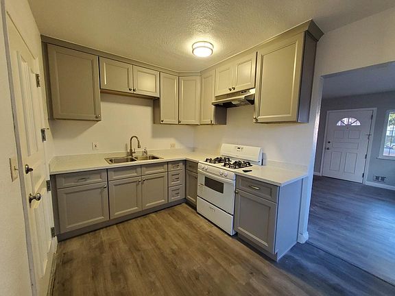 2nd image of 10211 S Dixon Ave APT 2