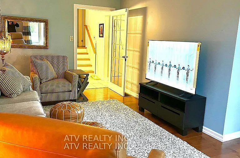 696 Balaton Ave — Photo 5