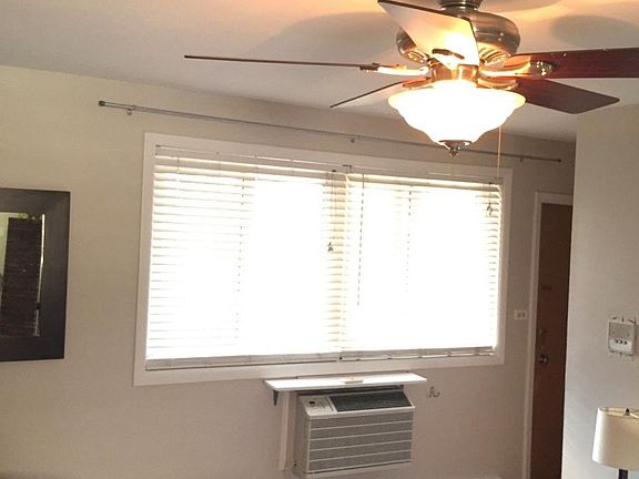 Living room facing south