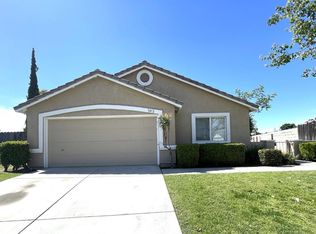 5012 Rogue Water Ct, Bakersfield, CA 93313