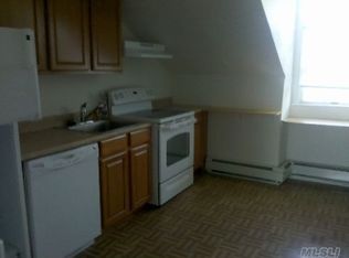 307 Little East Neck Rd S, Babylon, NY 11702