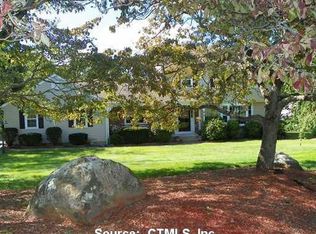 8 Panorama Dr, Southington, CT 06489