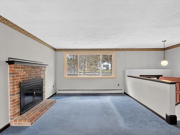 5th image of 73 Nashua Rd
