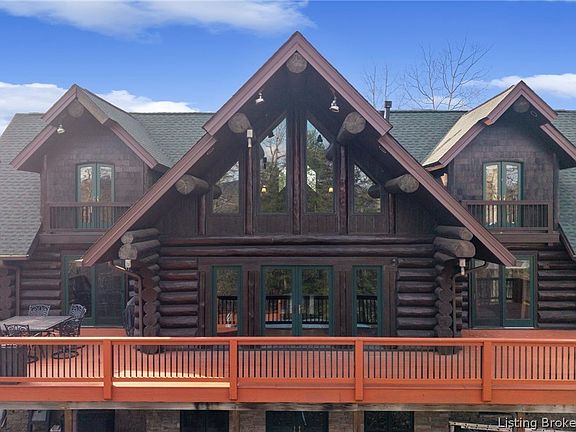 3rd image of 705 Summit Parkway