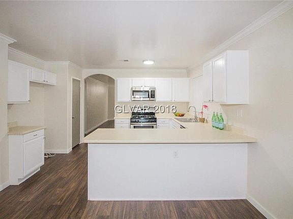 5th image of 2637 Amber Crest St