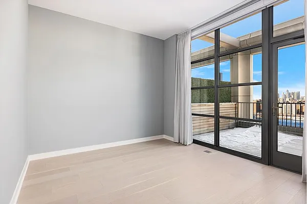 Rented by Douglas Elliman | media 22