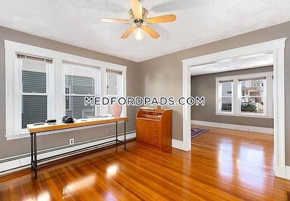 2nd image of 11 Harold St #001