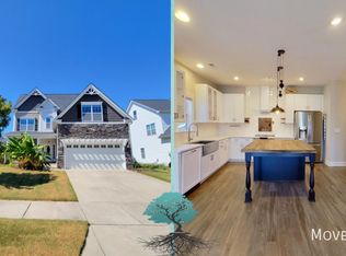 1136 Valley Dale Dr, Fuquay Varina, NC 27526