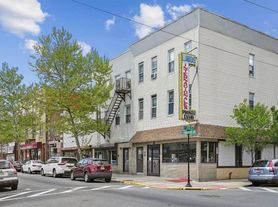 2033 Bergenline Ave, Union City, NJ