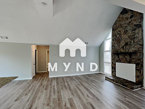 3rd image of 1710 Farm Pond Ct