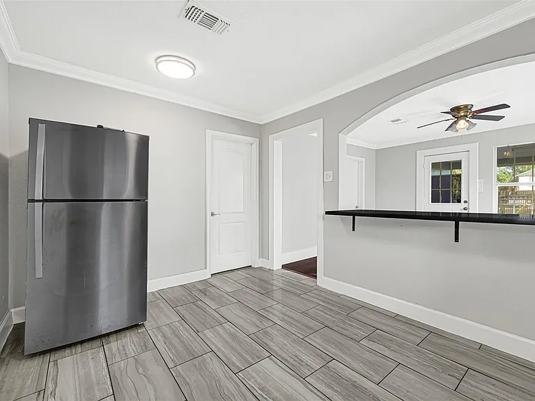 2331 Delafield St #A — Photo 7