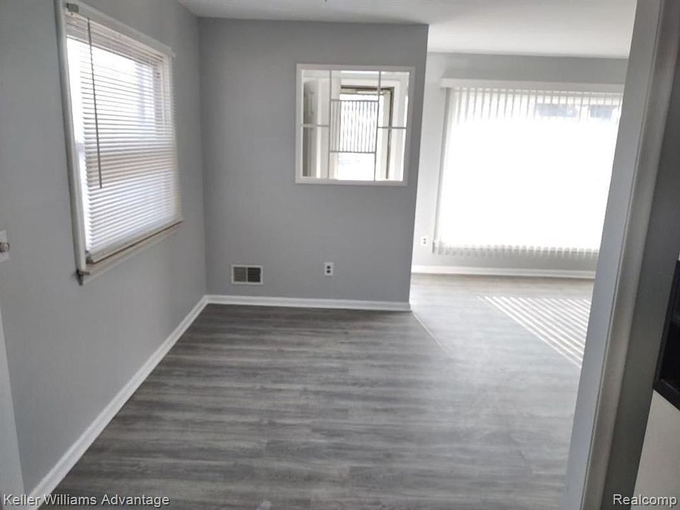 1st image of 31266 Hathaway St