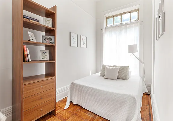 Sold by Compass | media 10