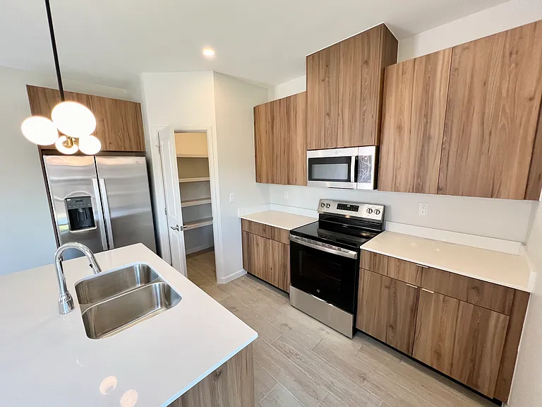 3500 Duke Ave #3 — Photo 11