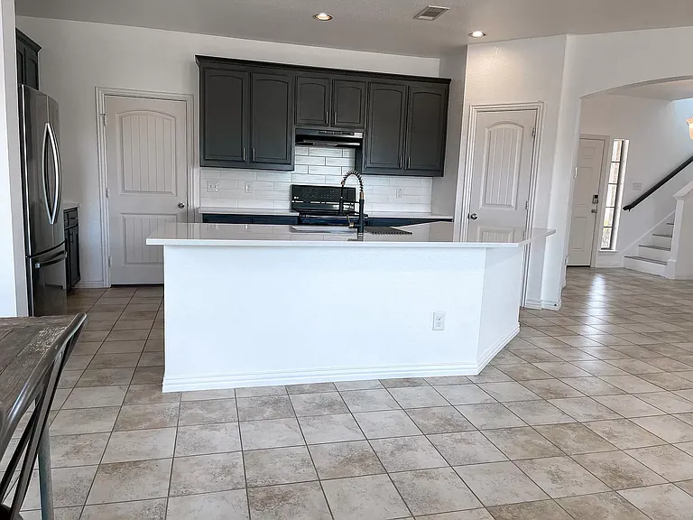 4121 Mantis St — Photo 5