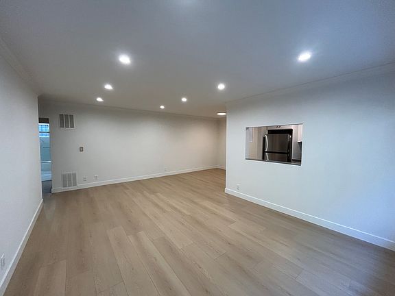 2nd image of 1017 N Curson Ave APT 2