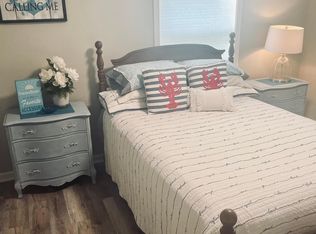 16 Friendship Dr, Harpswell, ME 04079