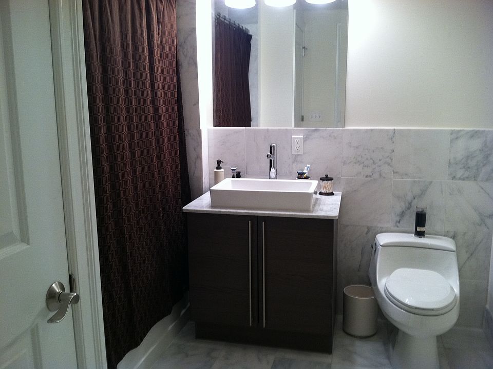 2nd image of 10 Regent St APT 318X