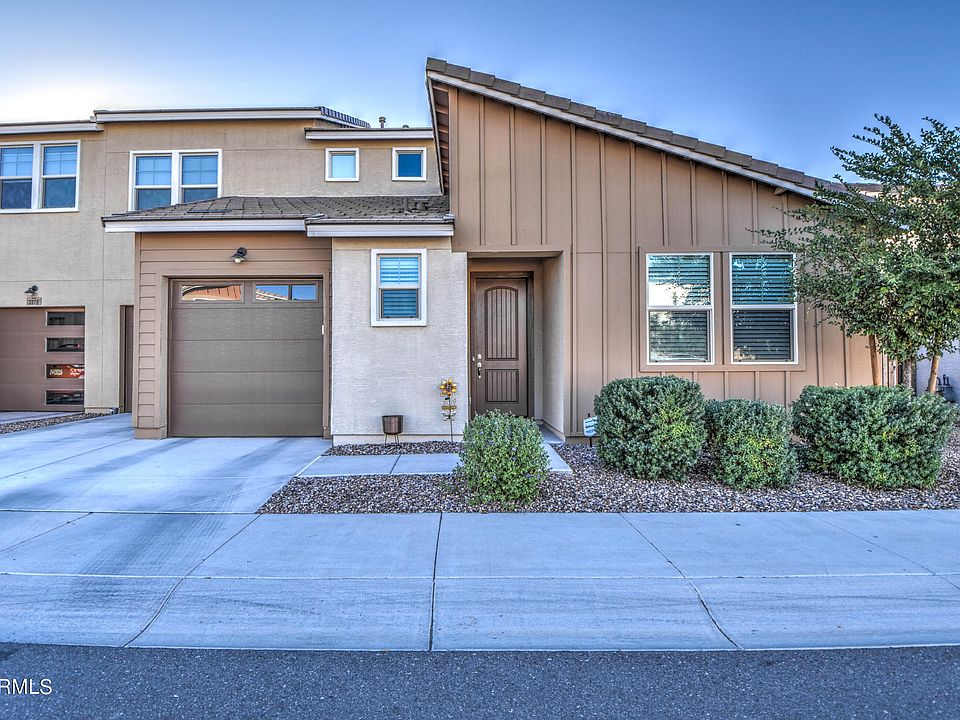 1st image of 3060 S Amber Dr