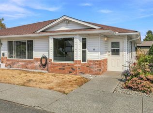 441 Harnish Ave #6, Parksville, BC V9P 2J9
