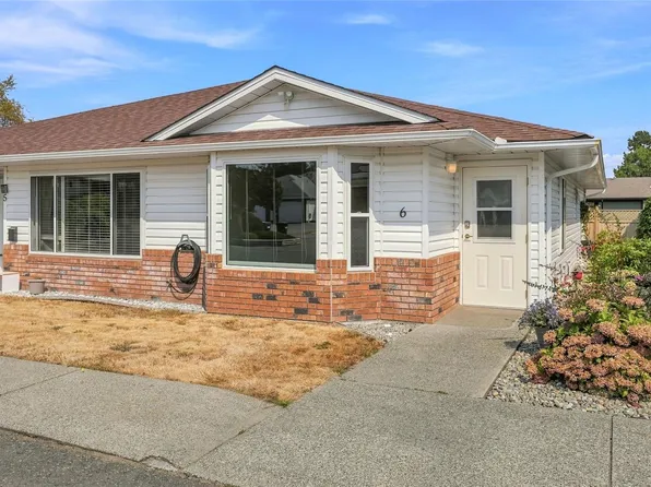 441 Harnish Ave #6, Parksville, BC V9P 2J9