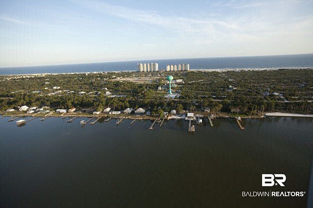1st image of 3 Fort Morgan Rd