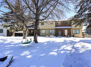 36 NW McBlane Close, Red Deer, AB T4R1W6