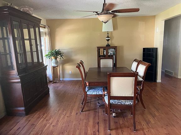 5th image of 2446 Deaver Dr