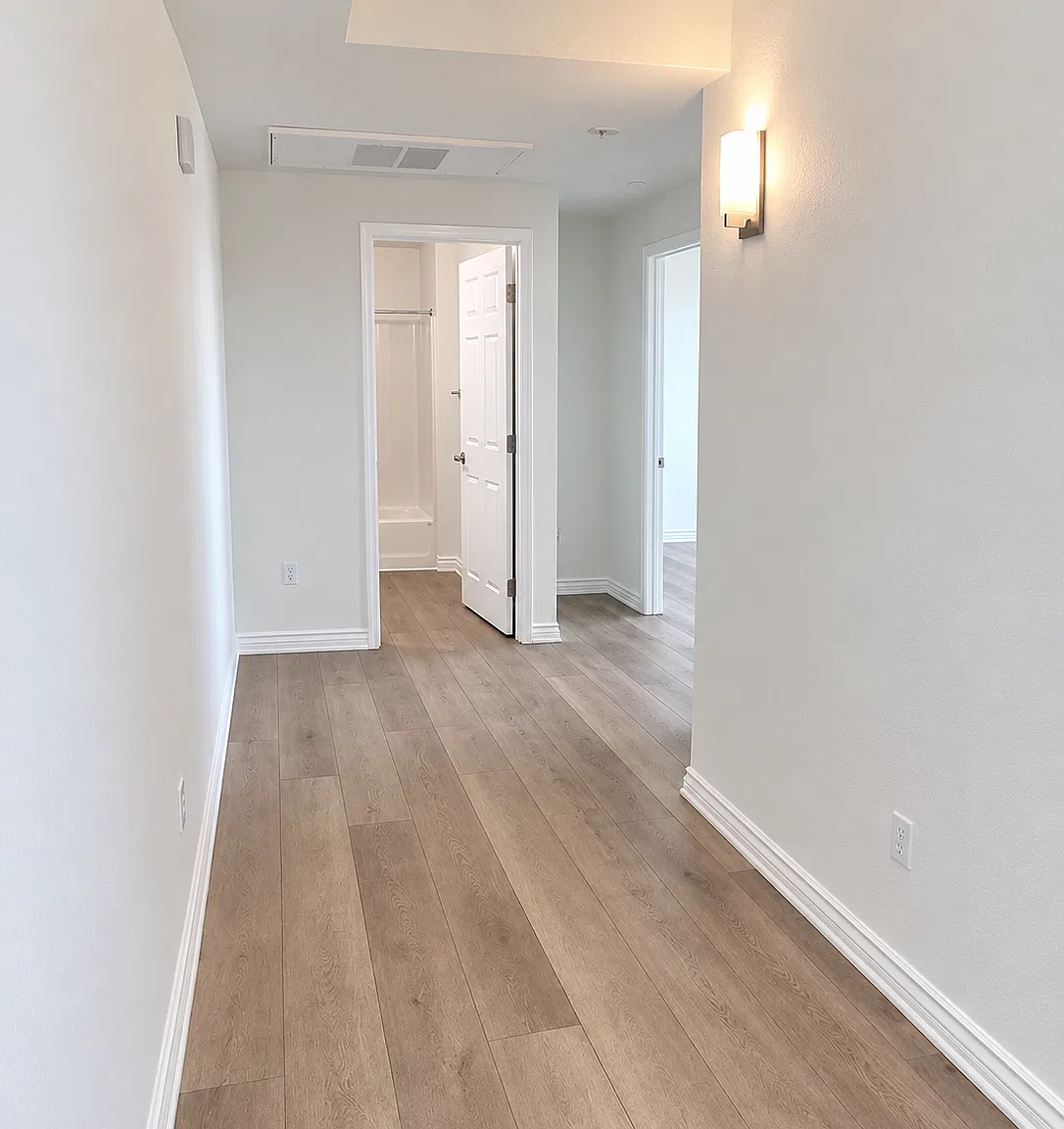 3 bed, 2795 sqft, $2,795 — Photo 4