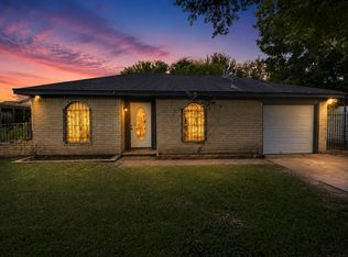 1106 Mooney Rd, Houston, TX 77037