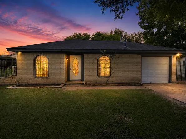 1106 Mooney Rd, Houston, TX 77037