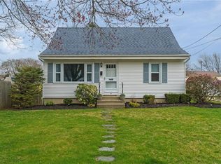 30 Midland Dr, Cranston, RI 02920