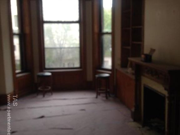3rd image of 2504 N Orchard St #2