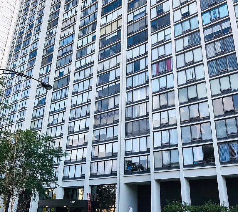5445 N Sheridan Rd #1111