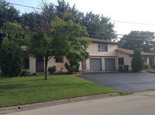 125 High Ave, Hampshire, IL