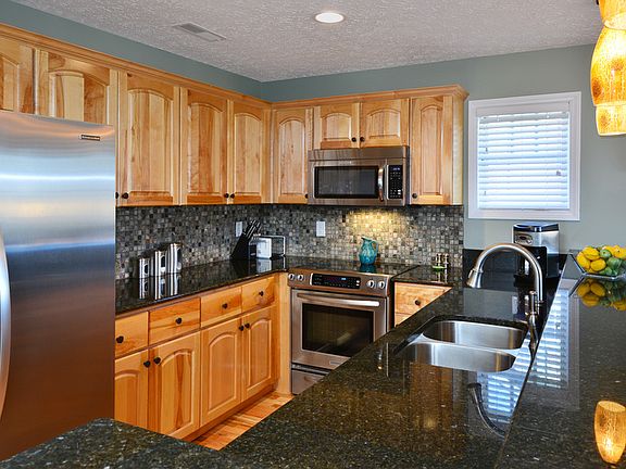 4th image of 446 Peaceful Haven Dr Unit 831