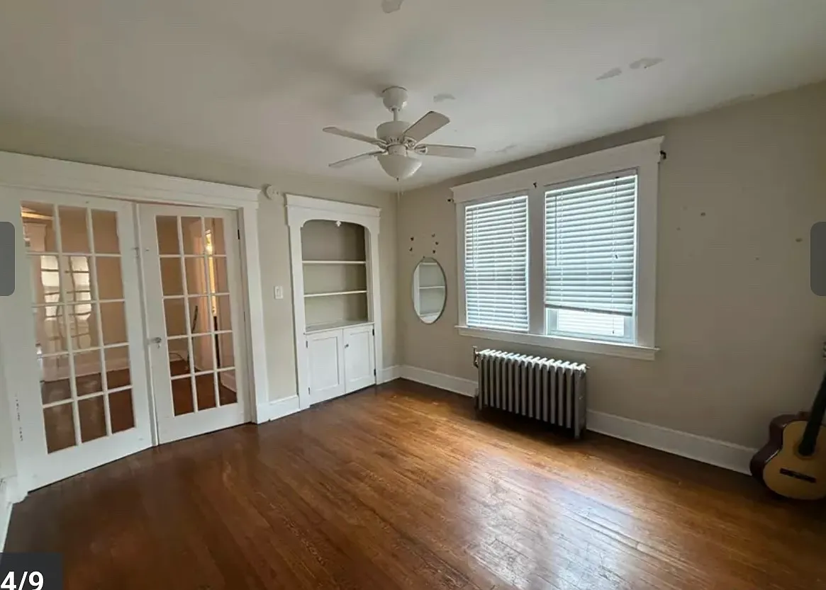 3 bed, 1100 sqft, $2,050 — Photo 3