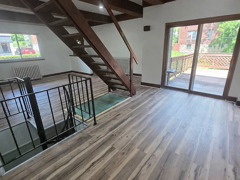 155 Ormsby Ave — Photo 37