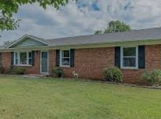 178 Fisher St, Lexington, NC 27292