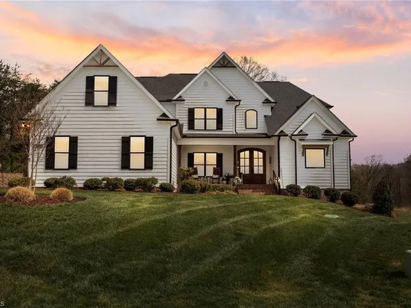 7102 Rae Farms Way, Greensboro, NC 27455