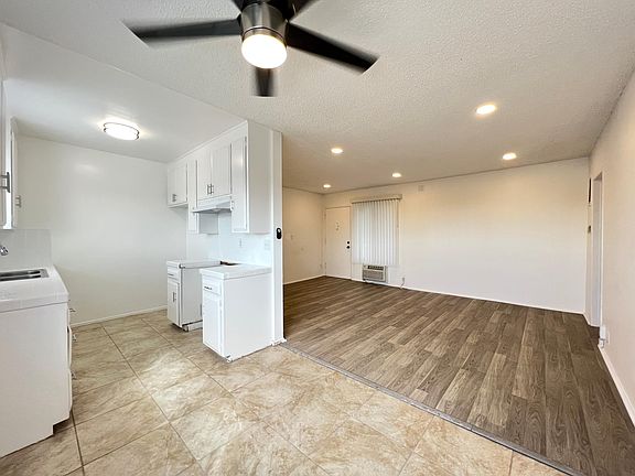 5th image of 7725 Laurel Canyon Blvd #20