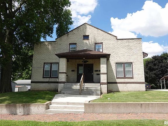 2nd image of 244 N Cedar St #262