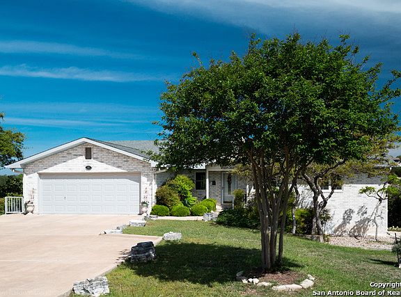 2nd image of 161 Northwest Hills Dr N