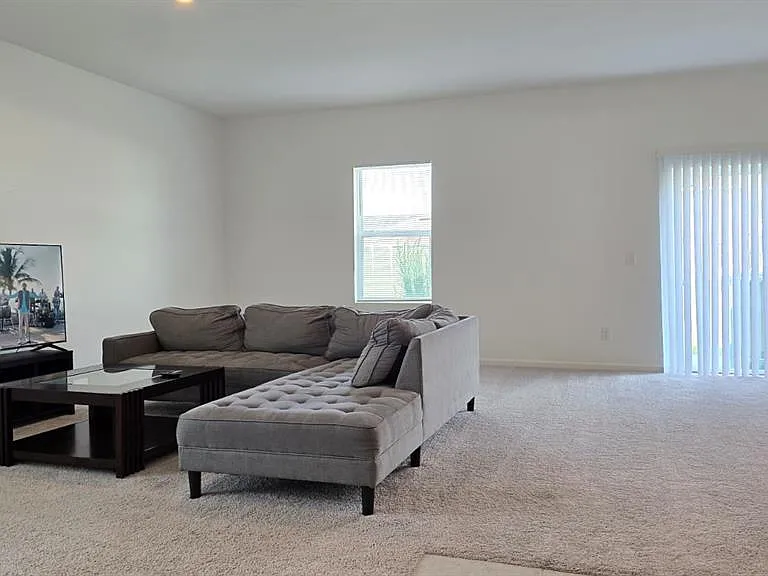 419 Conway Ave — Photo 10