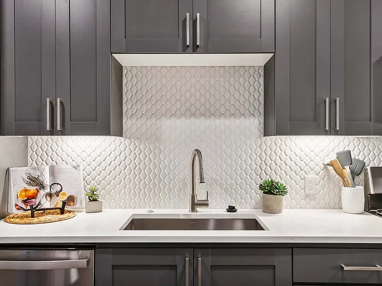 Scottsdale Grand — Photo 15
