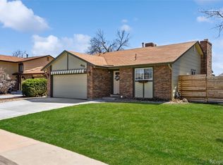 9532 W Walden Ave, Littleton, CO 80128