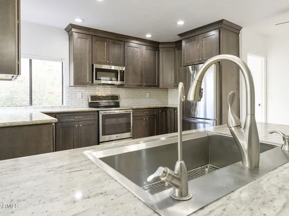 10542 E BELLFLOWER Drive, Sun Lakes, AZ 85248