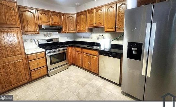 2nd image of 8259 Del Haven Rd